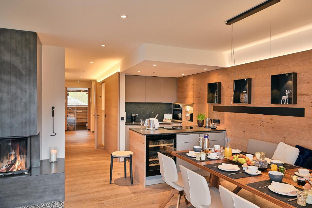 Chalet Hohe Welt - Luxury Apartments 레흐암 아르베르크 외부 사진
